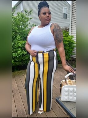 Wide-Leg High-Waist Striped Pants in Yellow, Black & White